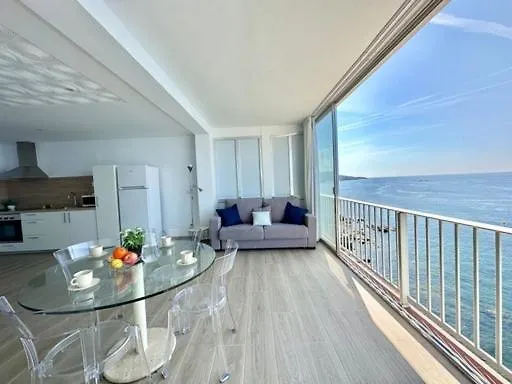 New Apartment 2023! Roses