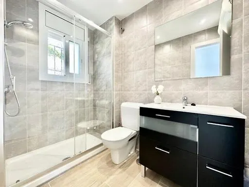 New Apartment 2023! روساس